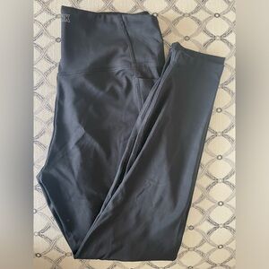 Large black leggings